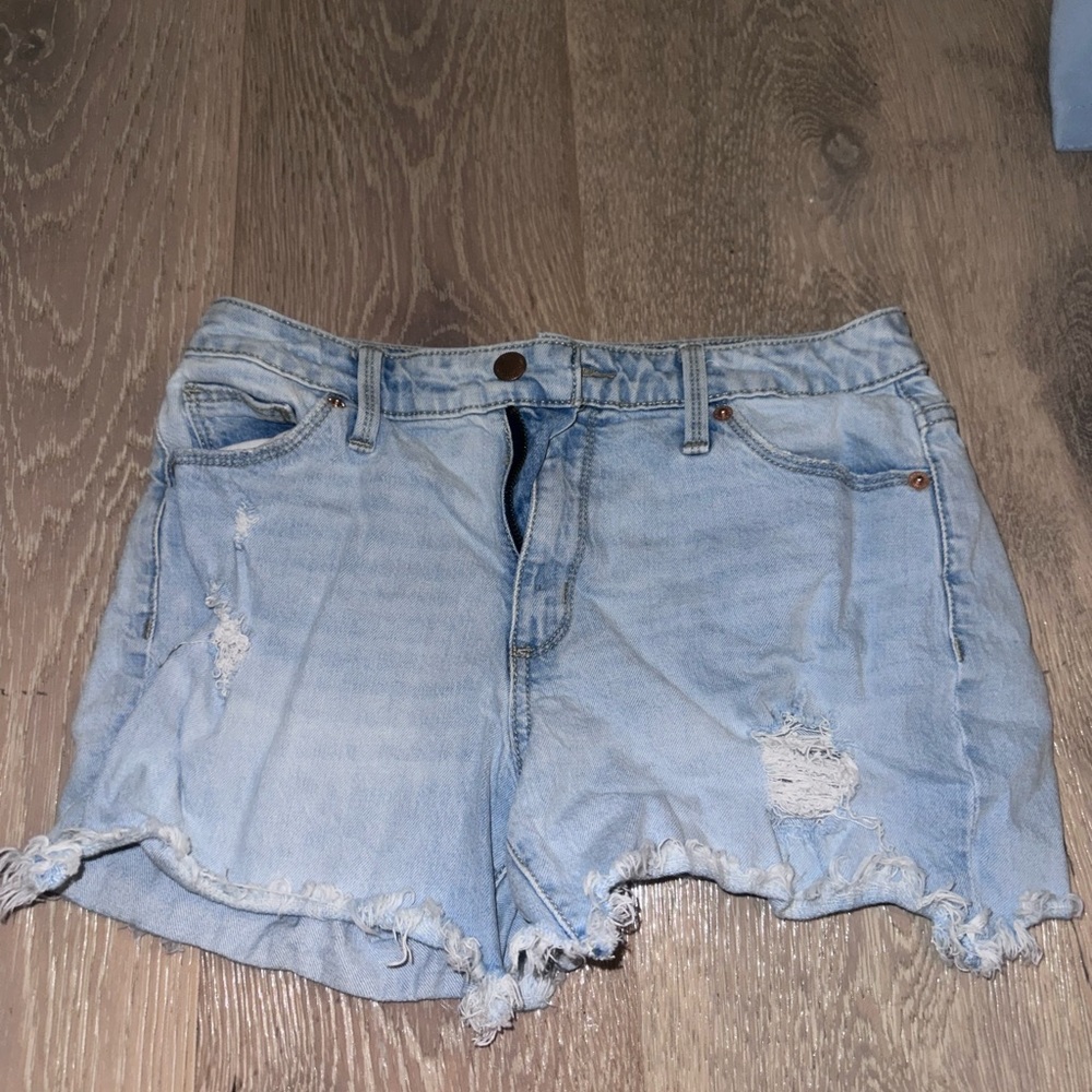 Universal Thread Jean Shorts